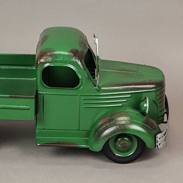 Zeckos - Wholesale Planter Box - Green Rustic Metal Decorative Vintage Pickup Truck Planter