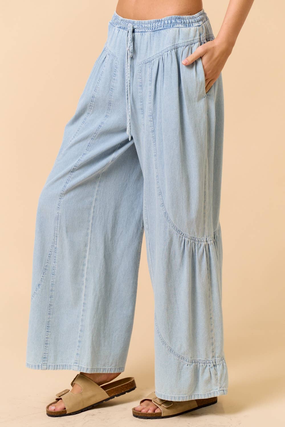 Lalavon - Wholesale Jeans - Women's - ILP5919 Ruffle Detailed Wide Denim Pants2