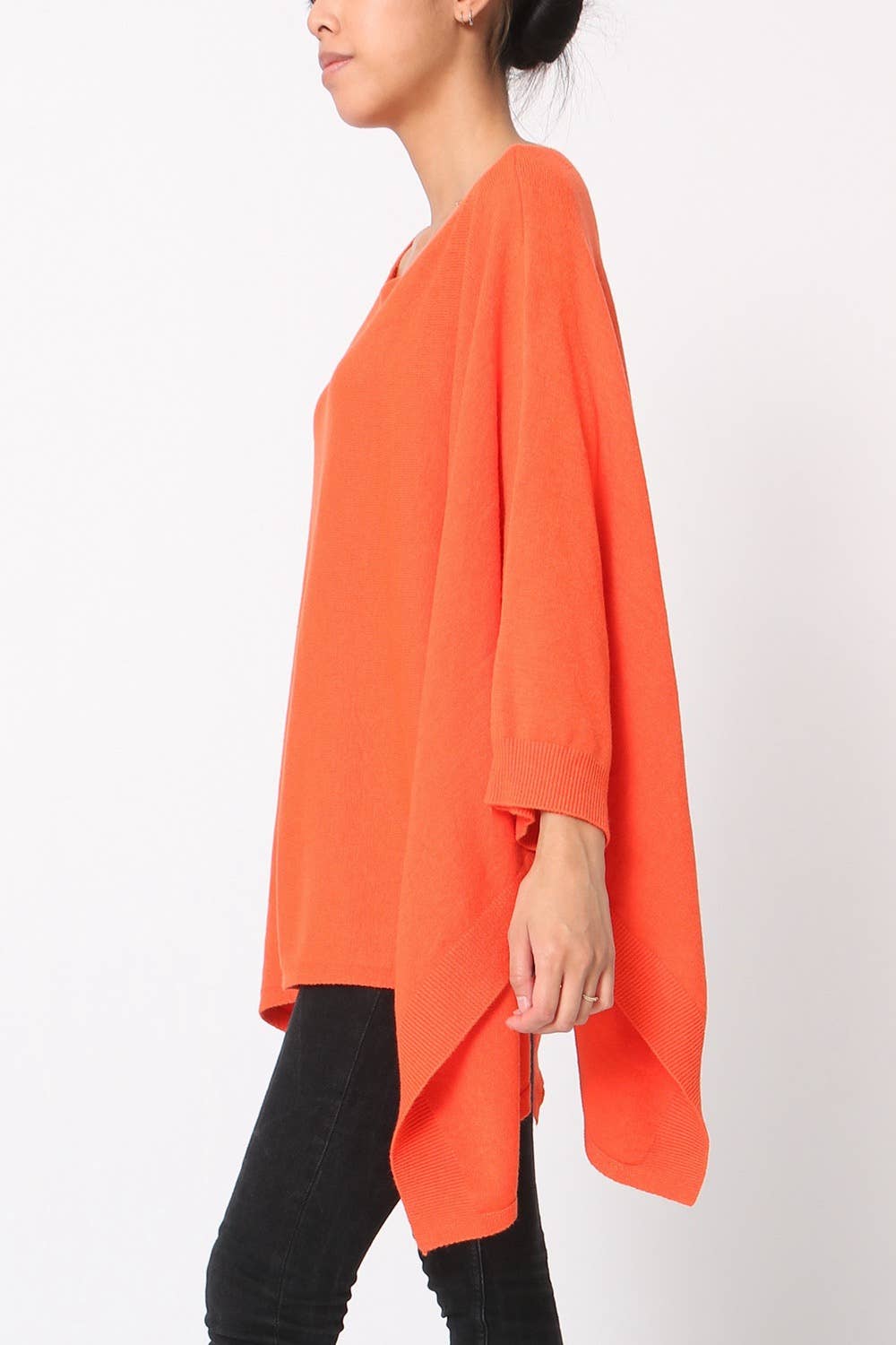 LÉA & LUC - Wholesale Poncho - Women's - Poncho REF. 222696