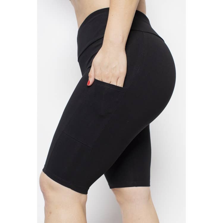 Curve Market - Vente Short de sport – femme - SHORT MOTARD EN COTON AVEC POCHES LATÉRALES - GRANDES TAILLES1