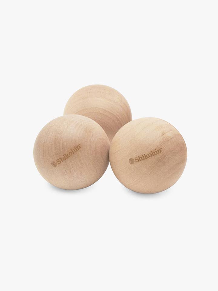 3x Hinoki Balls for wholesale by Shikohin