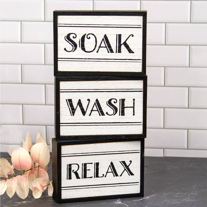 Col House Designs - Vendita all'ingrosso Cartelli da bagno - Targa decorativa nera e bianca con scritta in lingua inglese «Bath Words», 3 colori assortiti