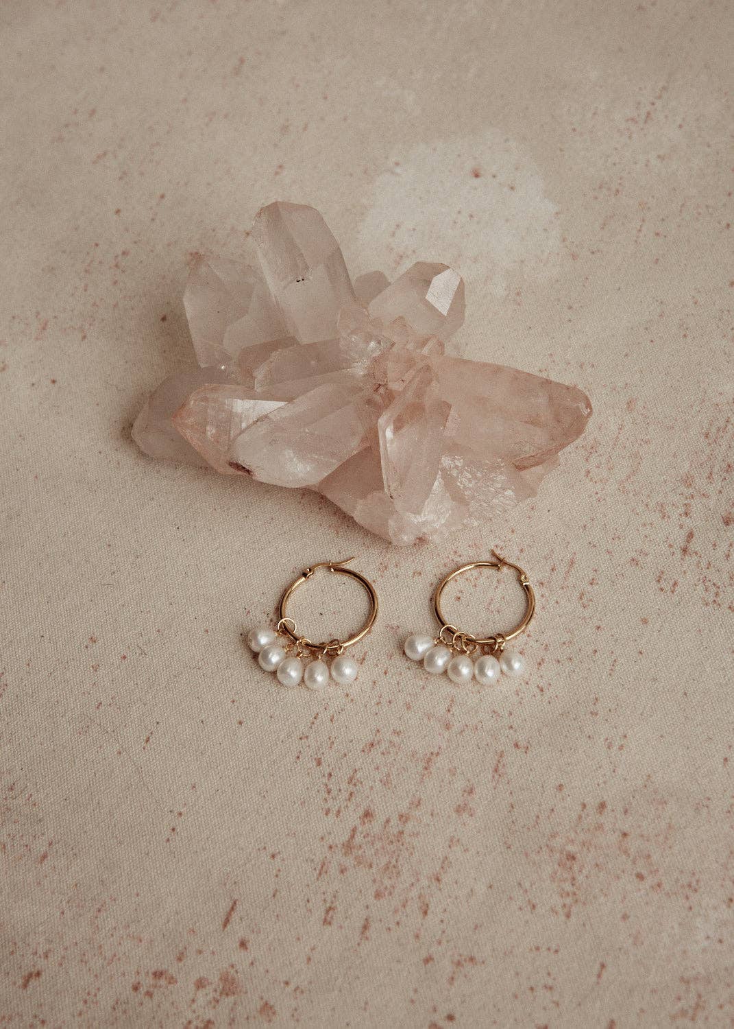 Dove Grey Accessories - Vente Créoles - CRÉOLES EN PERLES INDIENNES0