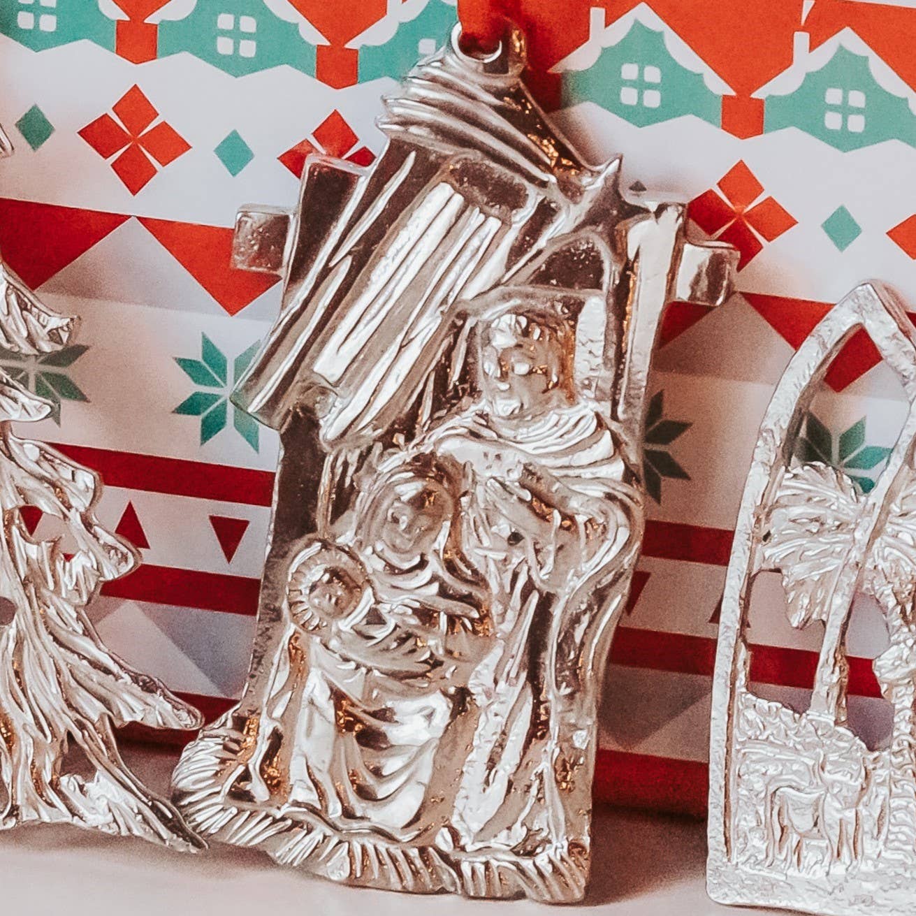 House of Morgan Pewter - Wholesale Ornament Set - Handmade Nativity Ornaments - Baby Jesus Manger Gifts5