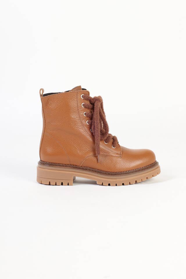 KMB Shoes - Wholesale Combat/Military Boots - Women's - ELLIE CUOIO - Lace-Up Flat Ankle Boots2