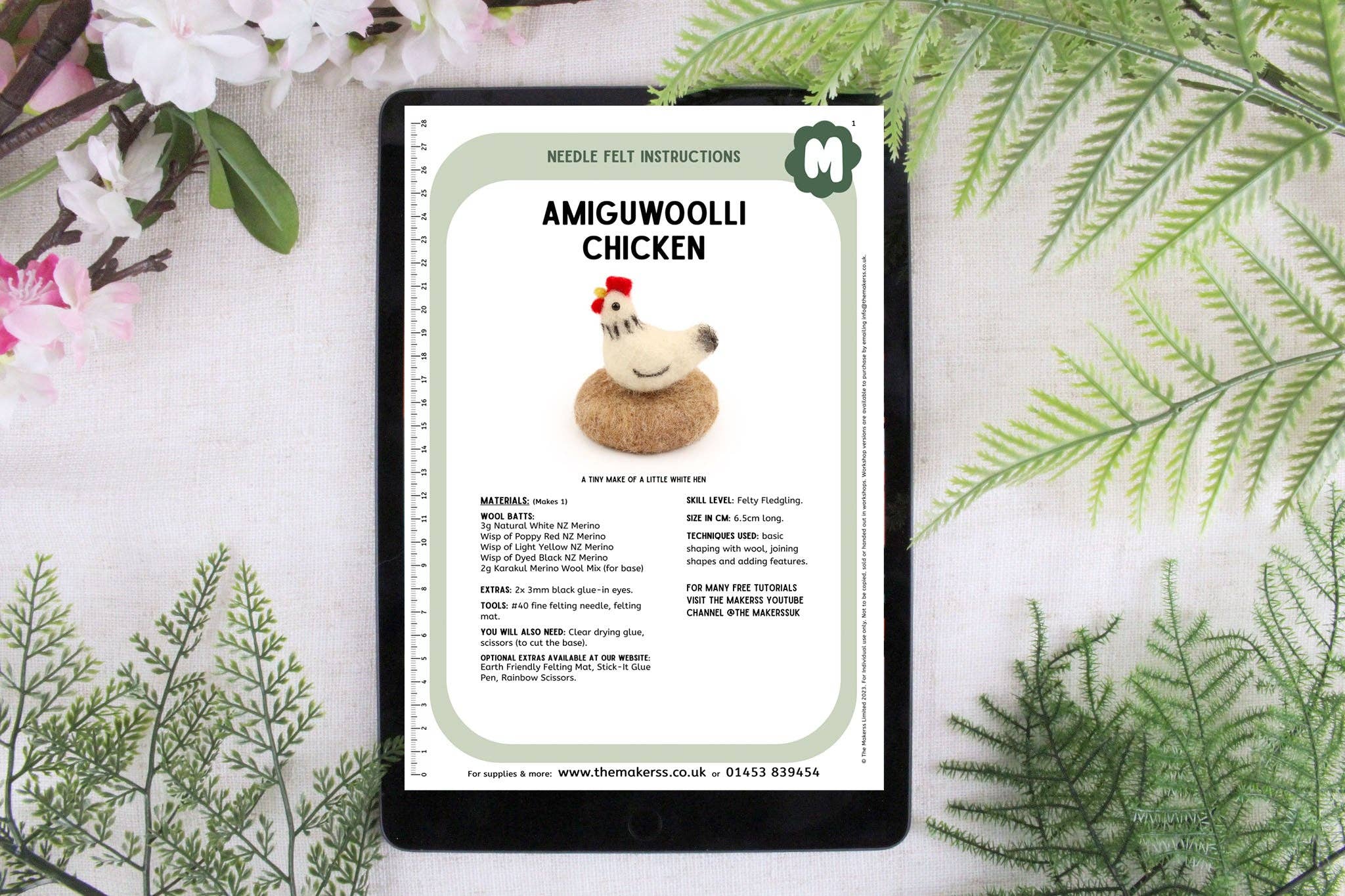 The Makerss - Wholesale Craft Sewing Kit - Chicken Amiguwoolli Mini Needle Felt Kit2