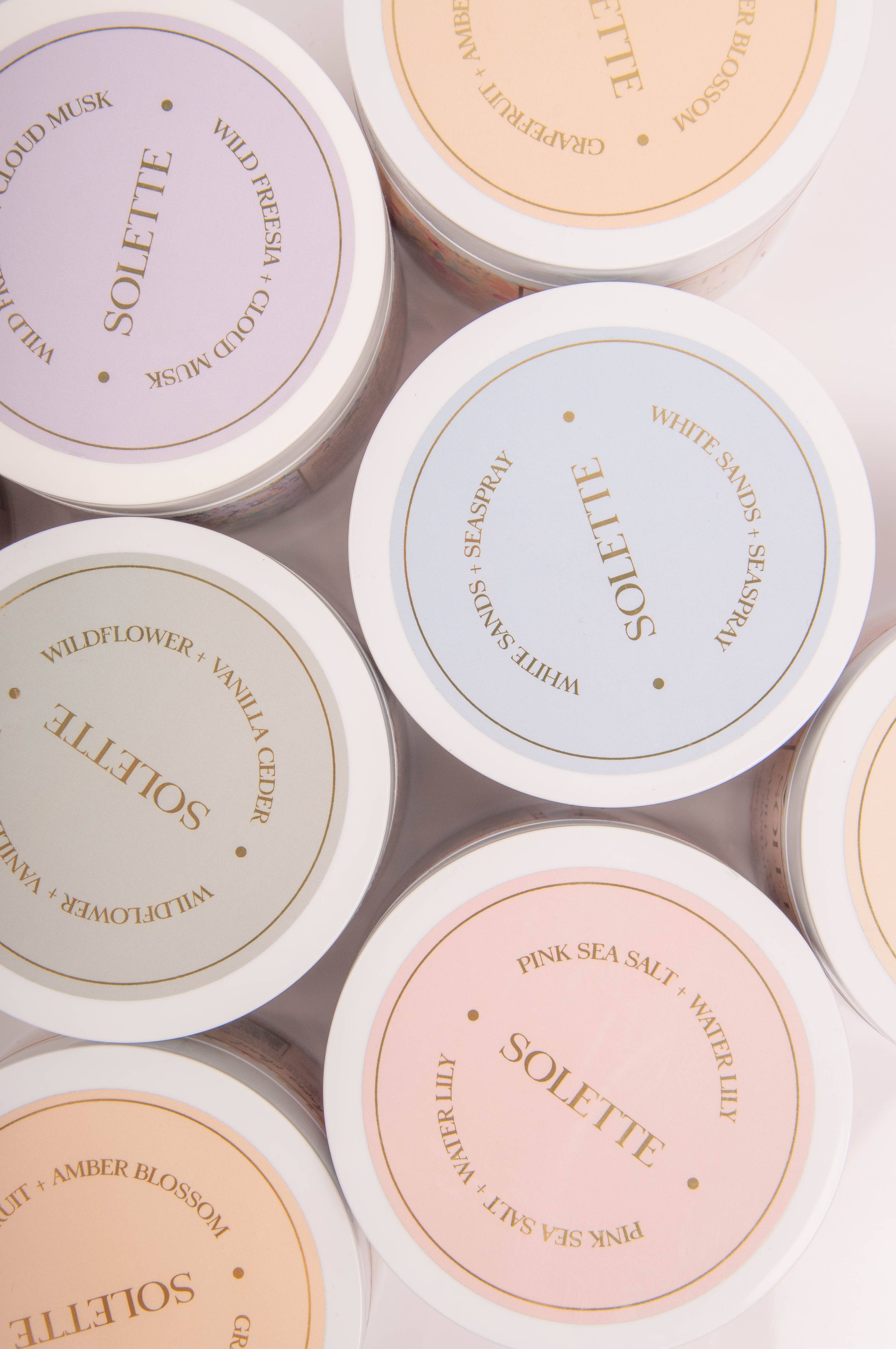 Solette - Vente Lotions corporelles/Gels douches - Nettoyant pour le corps à la crème fouettée au sel de mer rose et au nénuphar4