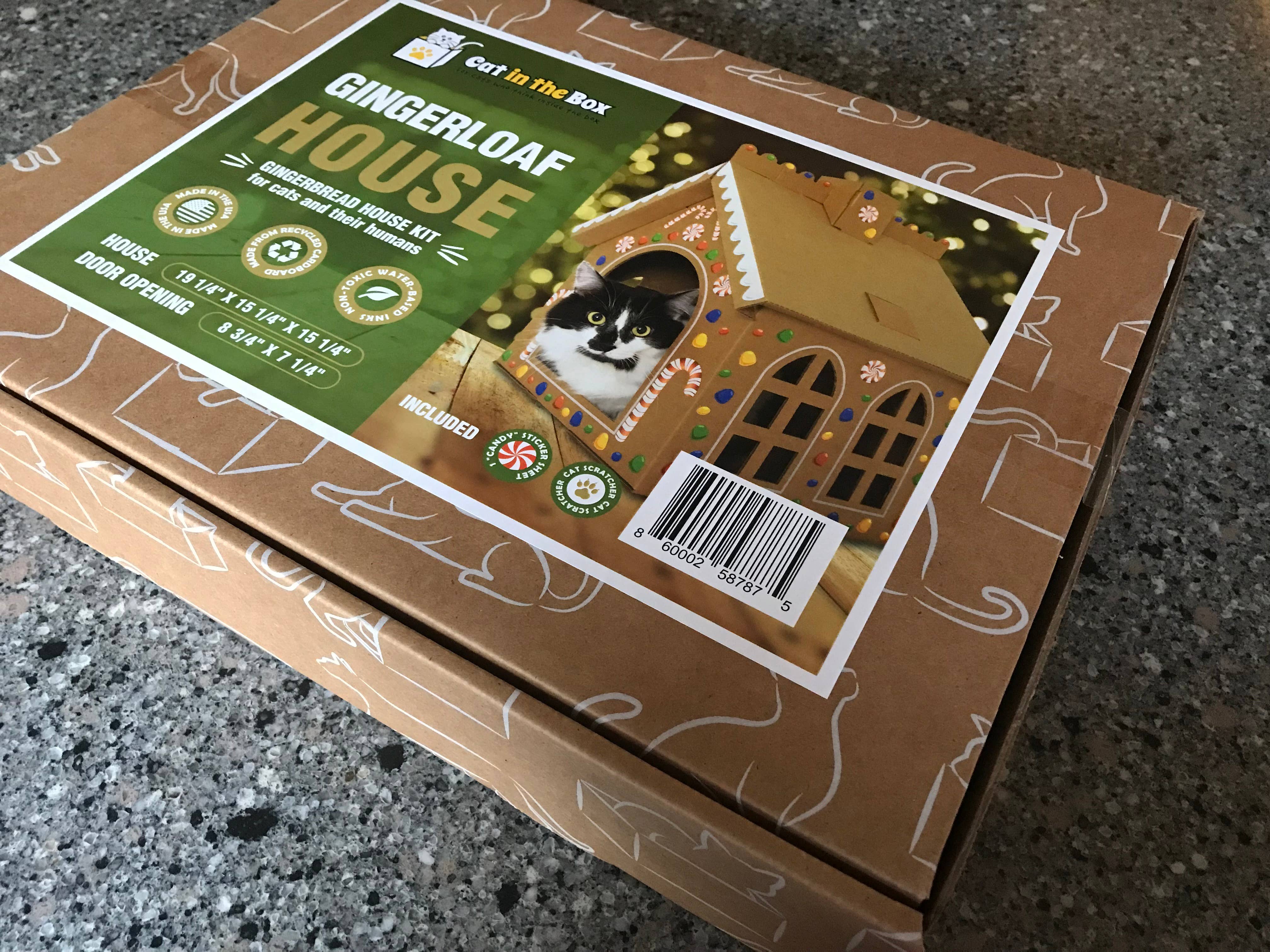 Cat in the Box LLC - Vendita all'ingrosso Tiragraffi - Gatti - Casetta natalizia in cartone con pan di zenzero per gatti6