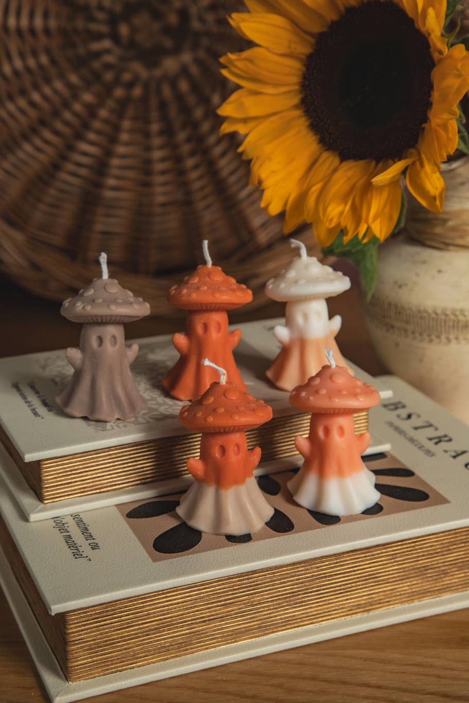 Ritual Spirit ltd – wholesale Novelty candle – MIni Mushroom Ghost Soy Wax Candle | Autumn Collection
