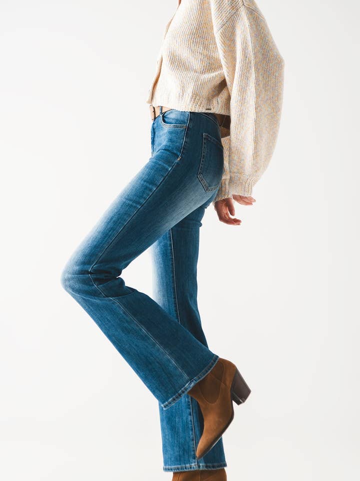 Blue Bootcut flared high waisted jeans for wholesale on Faire4