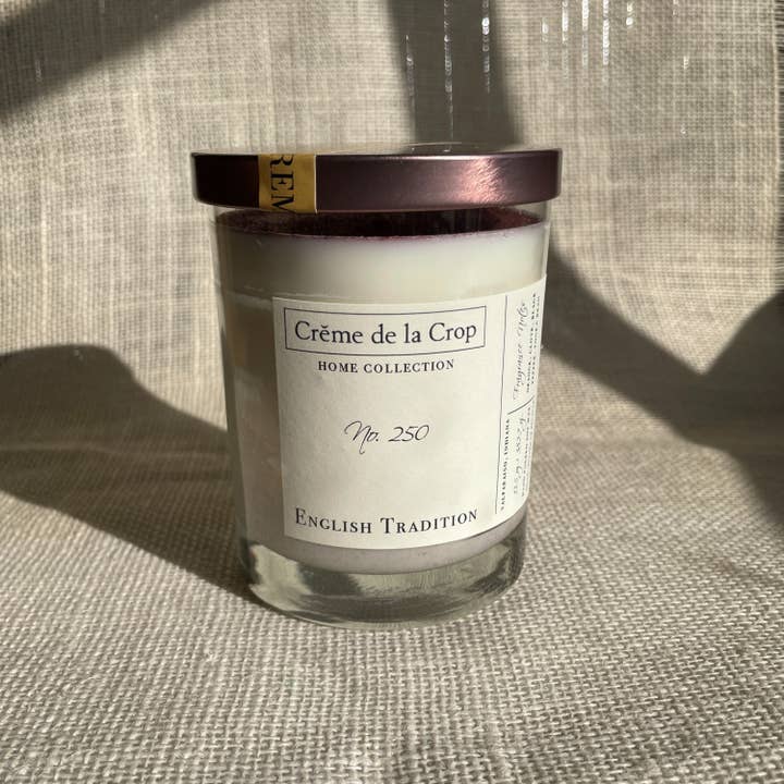 Bougie au soja - English Tradition (collection d'hiver) pour la vente par Creme de la Crop, Inc.