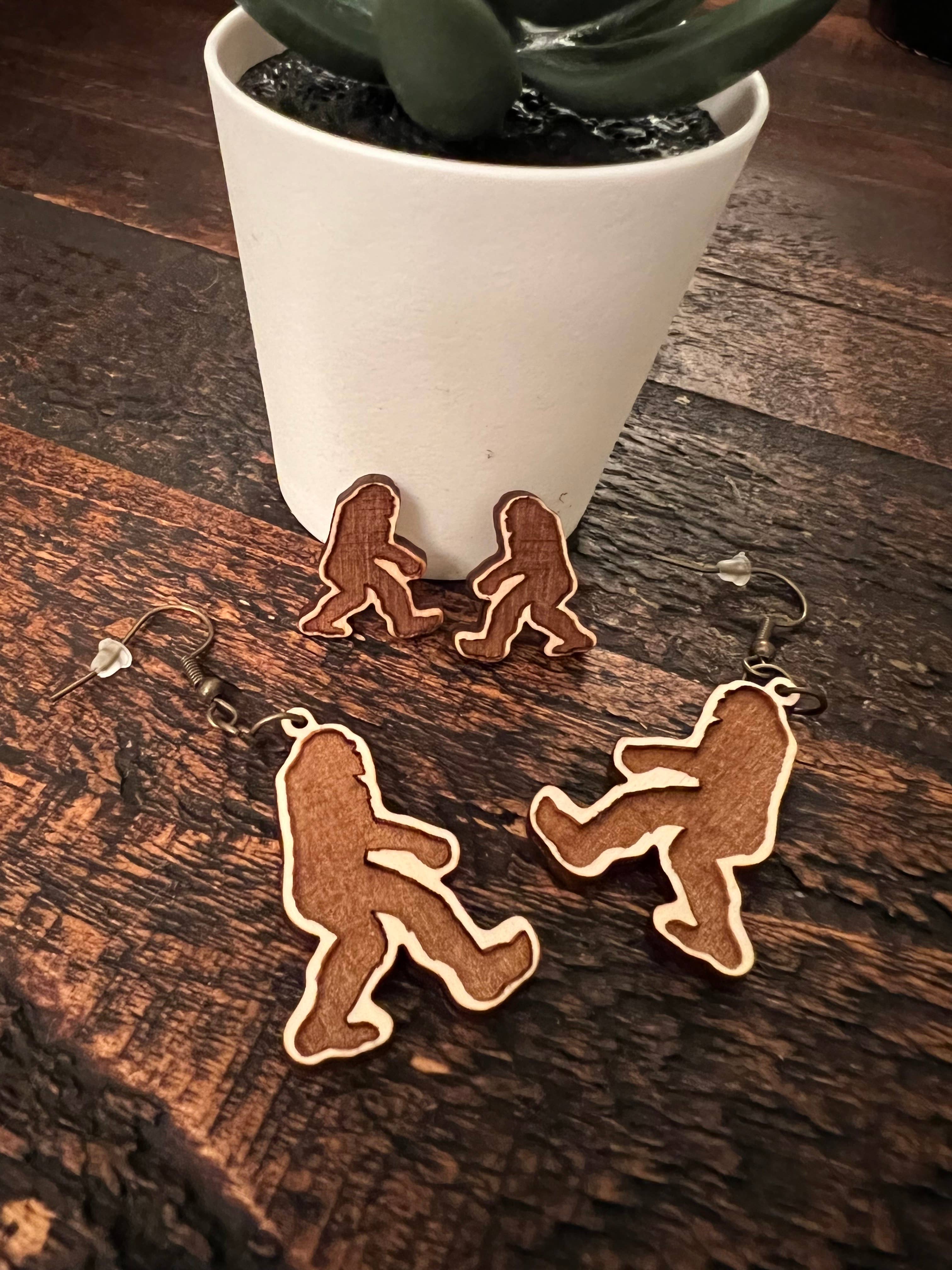 Suchfungoods - Wholesale Dangle Earrings - big foot earrings