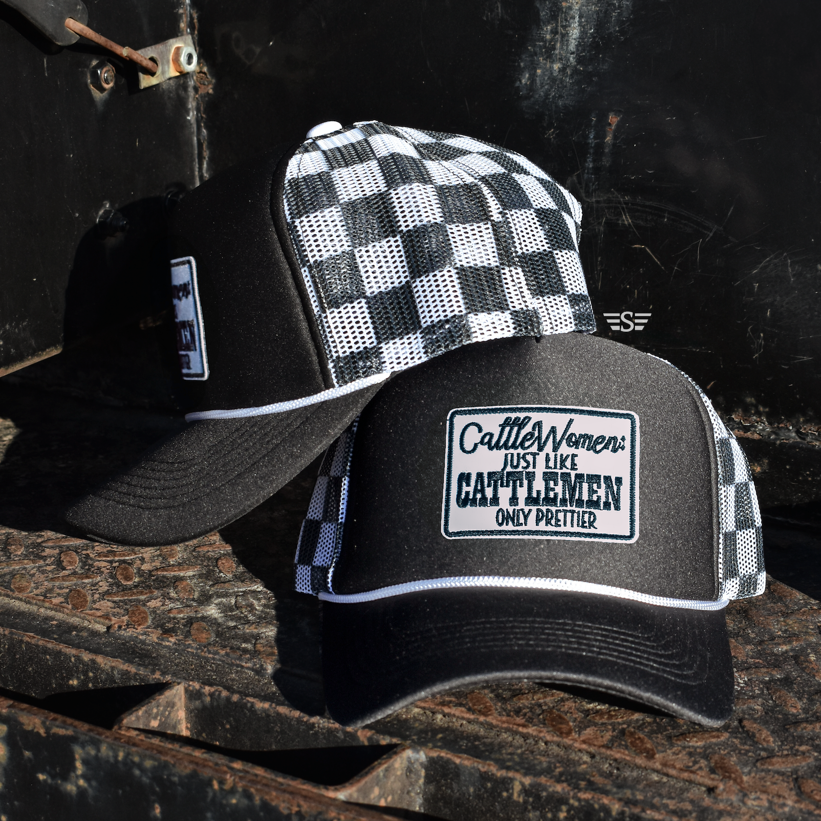 Flying S Company - Wholesale Trucker Hat - Women's - CattleWomen Are Prettier Printed Mesh Trucker Cap2