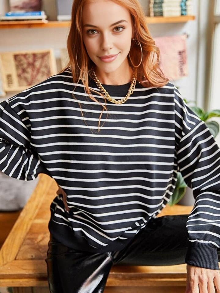 Basic Soft-Textured Oversized Sweatshirt for wholesale by Hoxton Gal