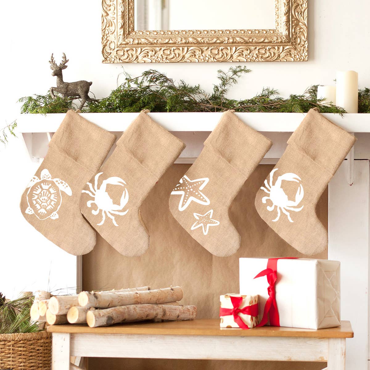 Viv&Lou – wholesale Holiday Stocking – Crab Burlap Stocking2