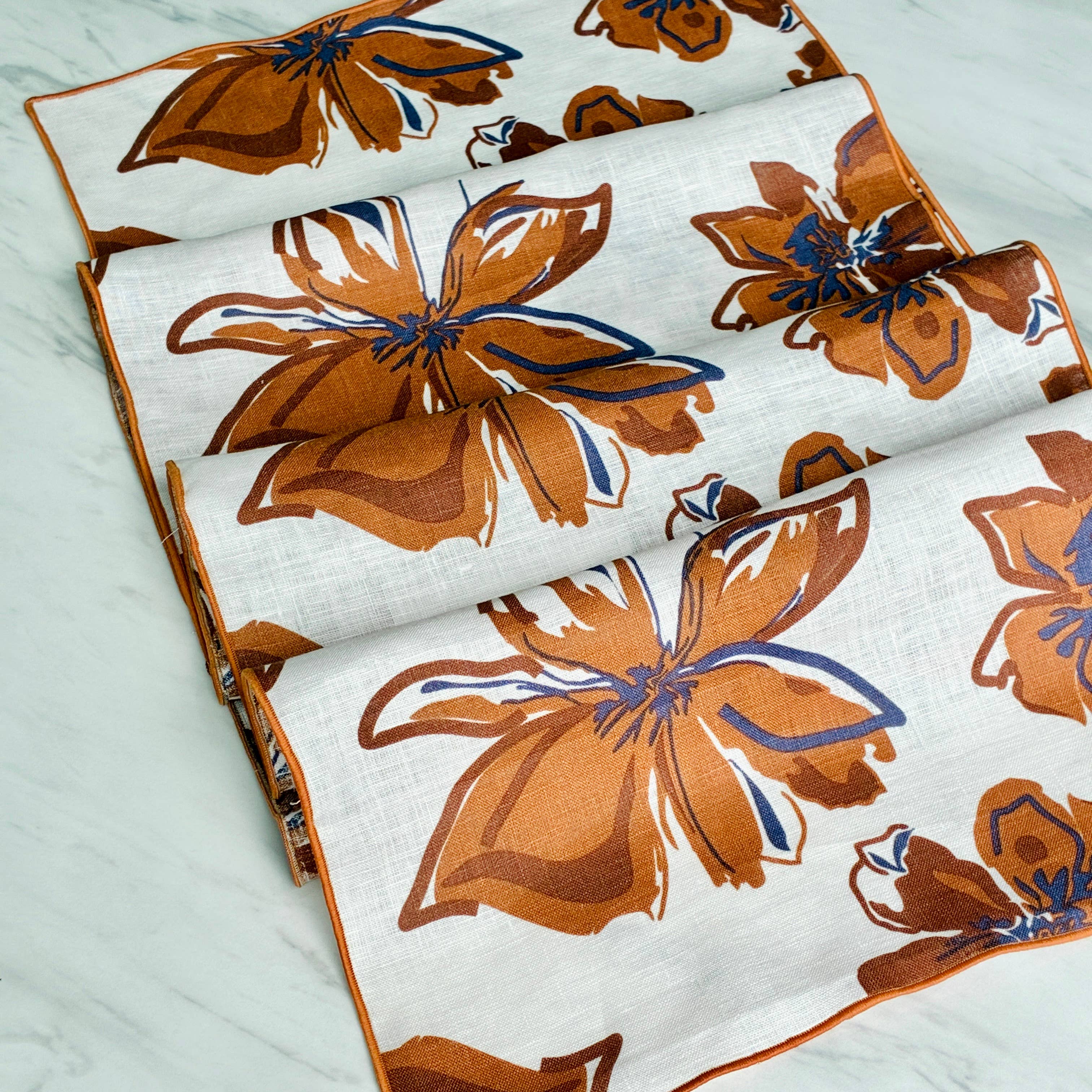 Belle Linen - Vente Chemins de table - Chemin de table en lin 100% premium avec feuilles d&#x27;automne vintage8