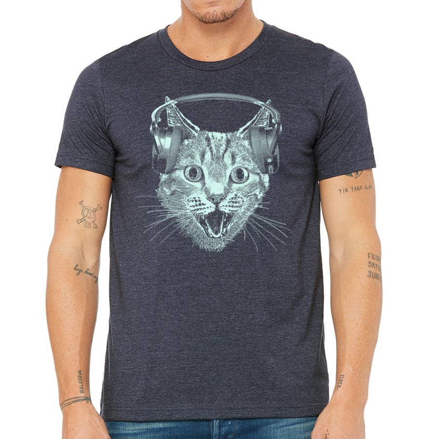 MISSION THREAD CLOTHING – wholesale T-shirts med screentryck – Herr – Cat Wearing Headphones T-shirt för män- Cat DJ-skjorta för män och3