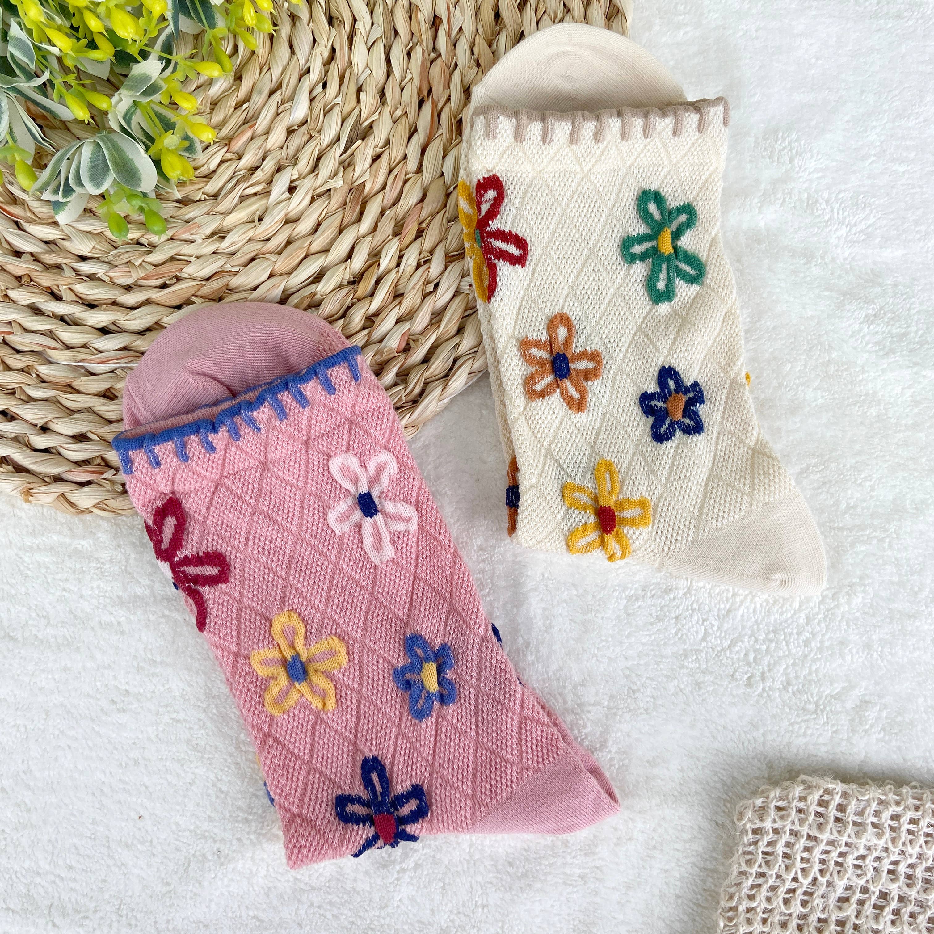 SoapElenGlen - Wholesale Socks - Women's - Women's mid-calf floral socks3