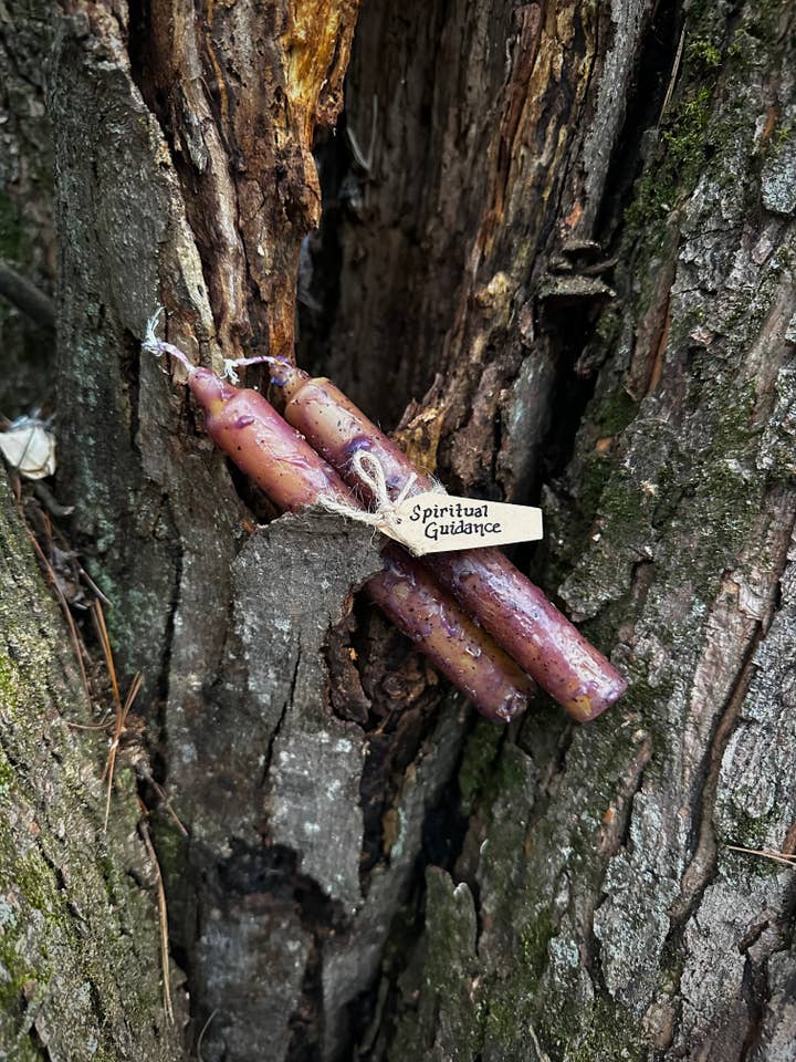 Spiritual Guidance Dressed Spell Candles | Occult Supplies for wholesale by ComaVVitch