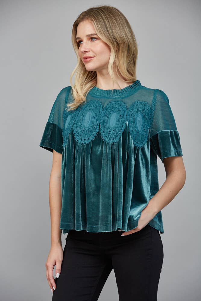 FATE – Blusa - Mulher por atacado – TOP DE VELUDO COM DETALHE DE RENDA FT254742