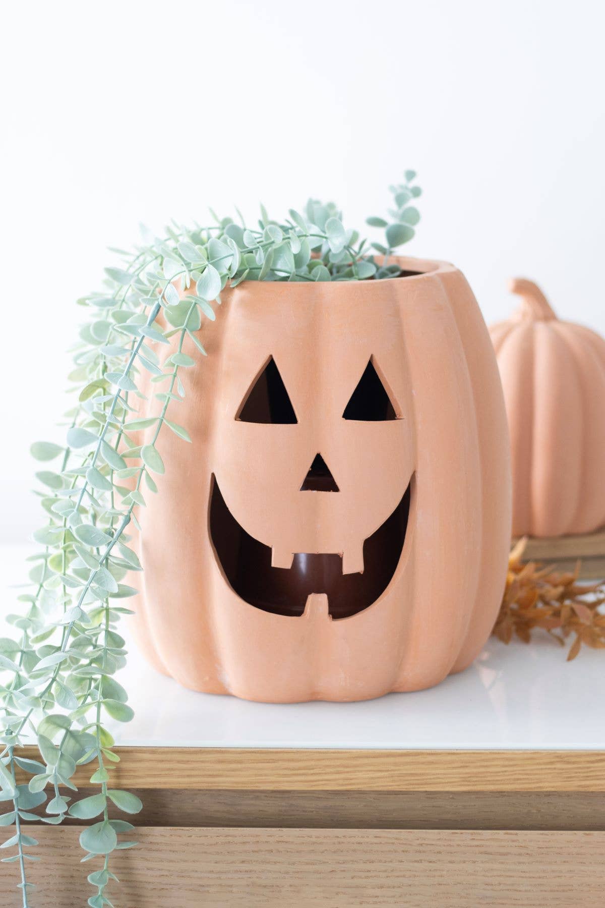 Something Different Wholesale – wholesale Decorative tabletop object – 25cm Terracotta Cut Out Halloween Pumpkin Decoration