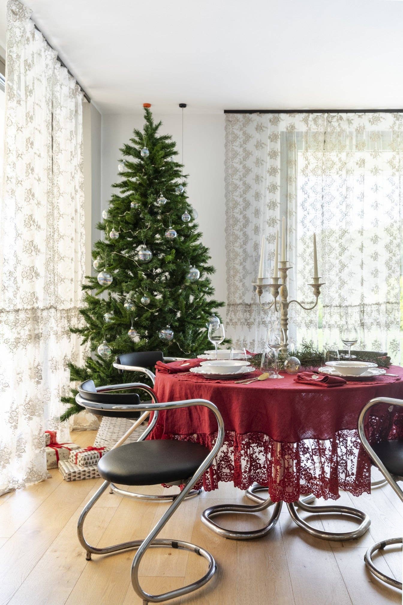 Chez Moi - Wholesale Tablecloth - Provençal Linen Tablecloth3