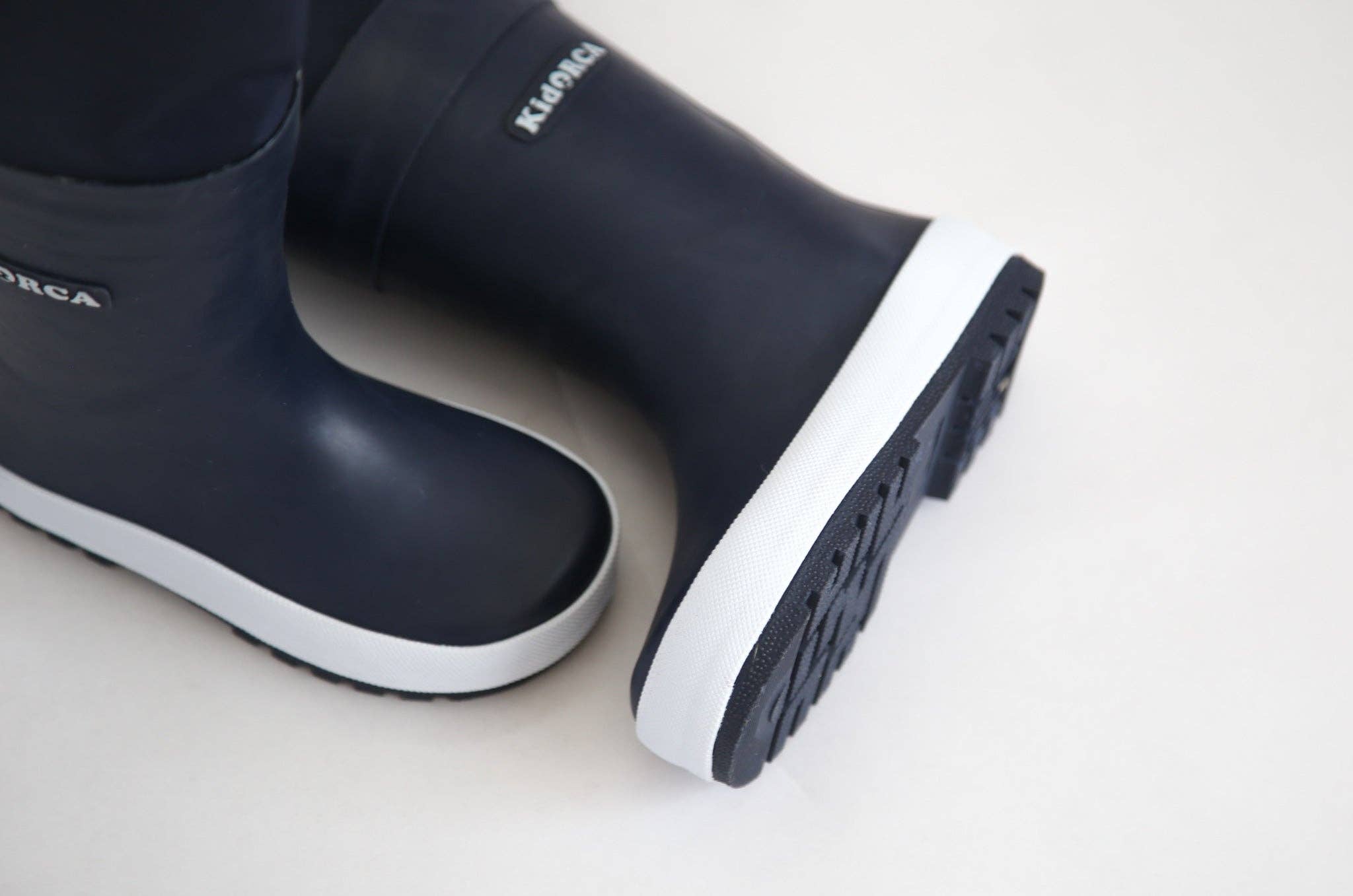 KID.ORCA – wholesale Rain Boots – Child – Kids Rain Boots with Above‑Knee Waders – Navy1