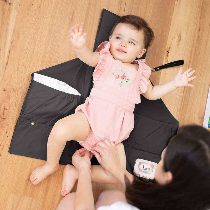 Ben & Ellie Baby - Wholesale Nappy bag – Baby - Nappy Change Clutch & Wipes Case Set - The Original with Freya Pink2