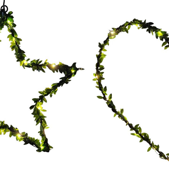 Meinposten - Wholesale Christmas Decoration - Heart Star Window LED Silhouette Warm White Christmas Lighting 30cm Decoration Green10