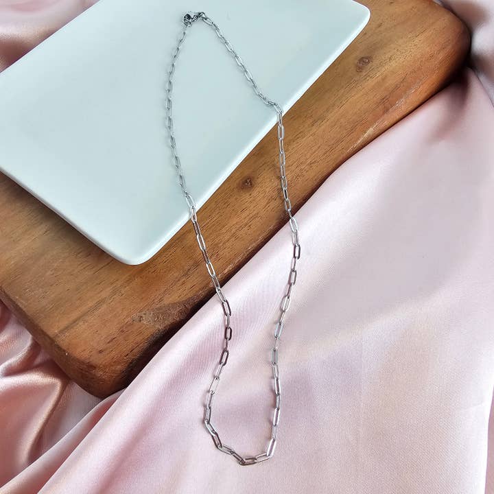 Chaîne à maillons délicats en argent de luxe - 18" pour la vente par Spiffy & Splendid