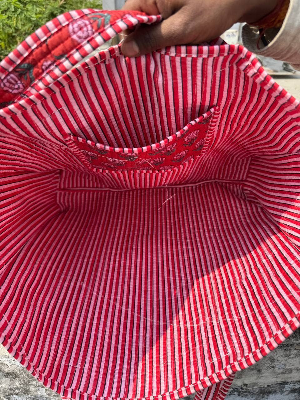 GYPSY STUDIO - Vendita all'ingrosso Tracolla - Donna - Borsa Rossa Trapuntata in Cotone Borsa da Festa per Donna Borsa con Stampa Floreale2