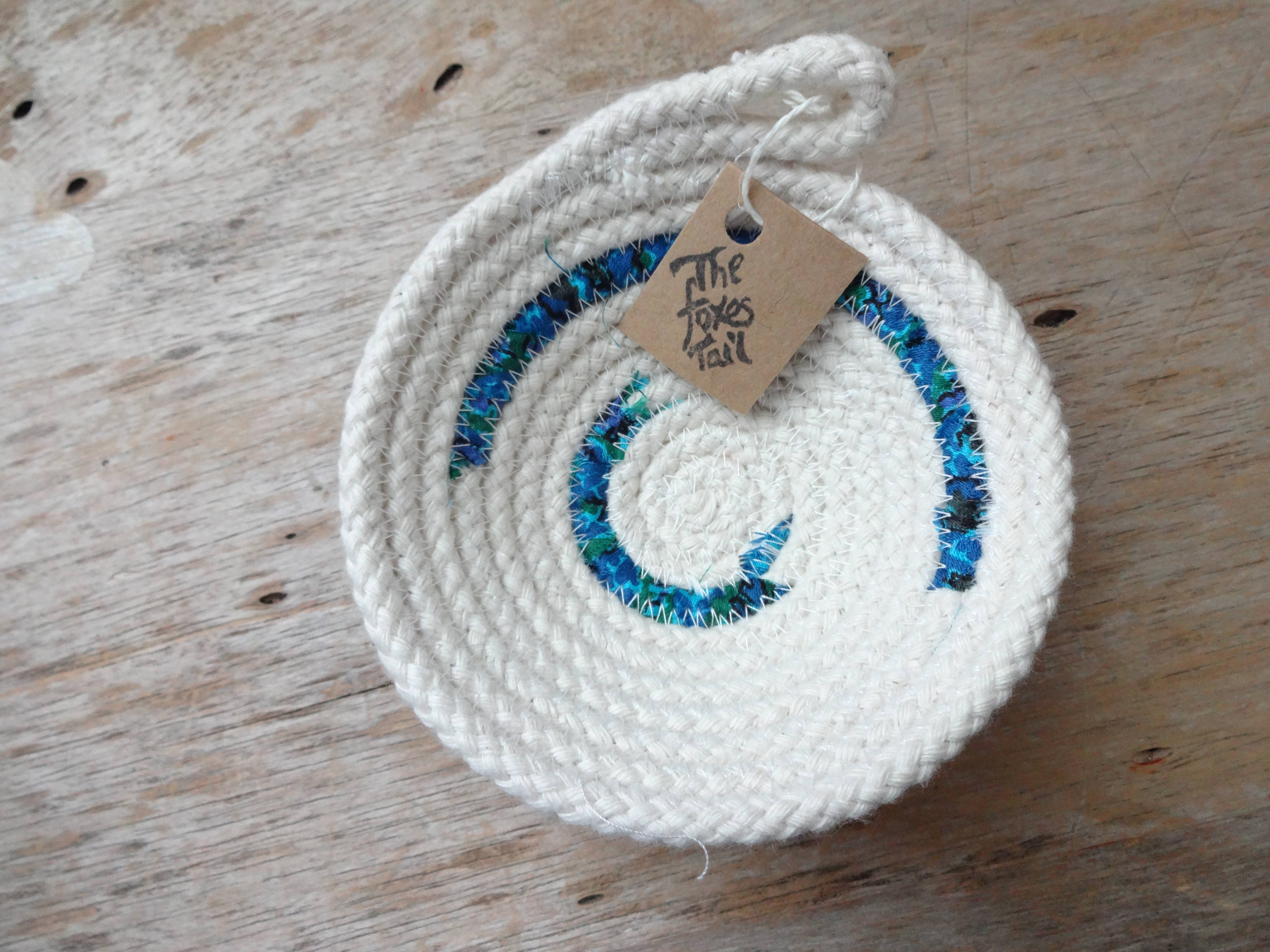 The Foxes Tail - Wholesale Decorative Plate/Dish/Bowl - Fabric Wrapped Cotton Rope Bowl: Small16
