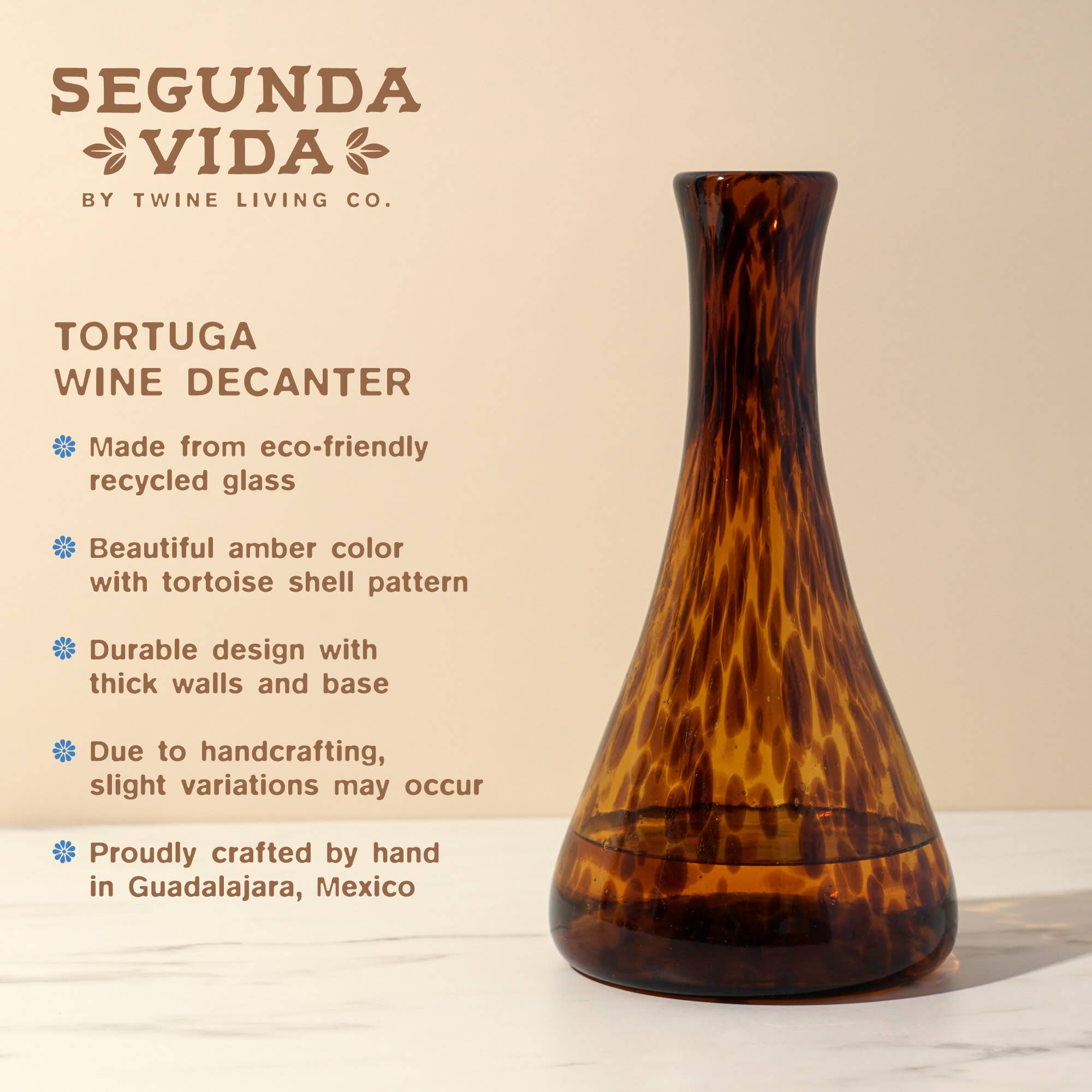 Twine - Vente Carafe - Carafe à vin en verre recyclé soufflé à la main Segunda Vida Tortuga4