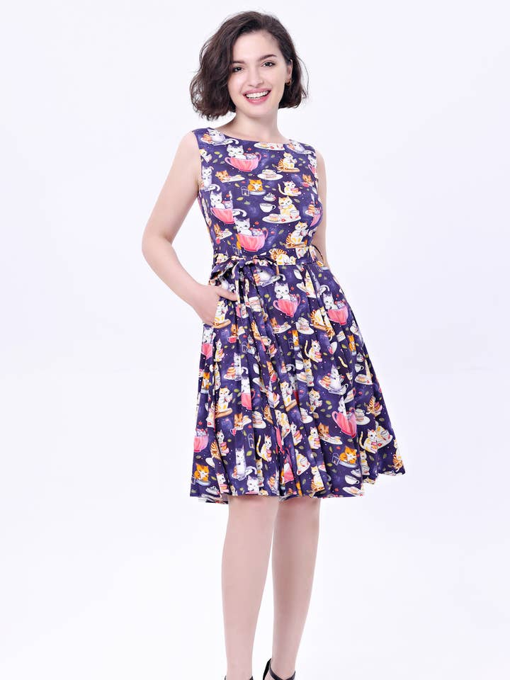 243111-BLUE MULTI | Ruby | Vestido Soysilk Flare com Bolsos por atacado de Miss Lulo