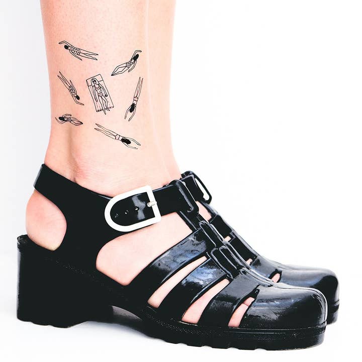 Tattoonie - Wholesale Temporary Tattoo - SWIMMING LADIES Tattoo (Pack of 2)
