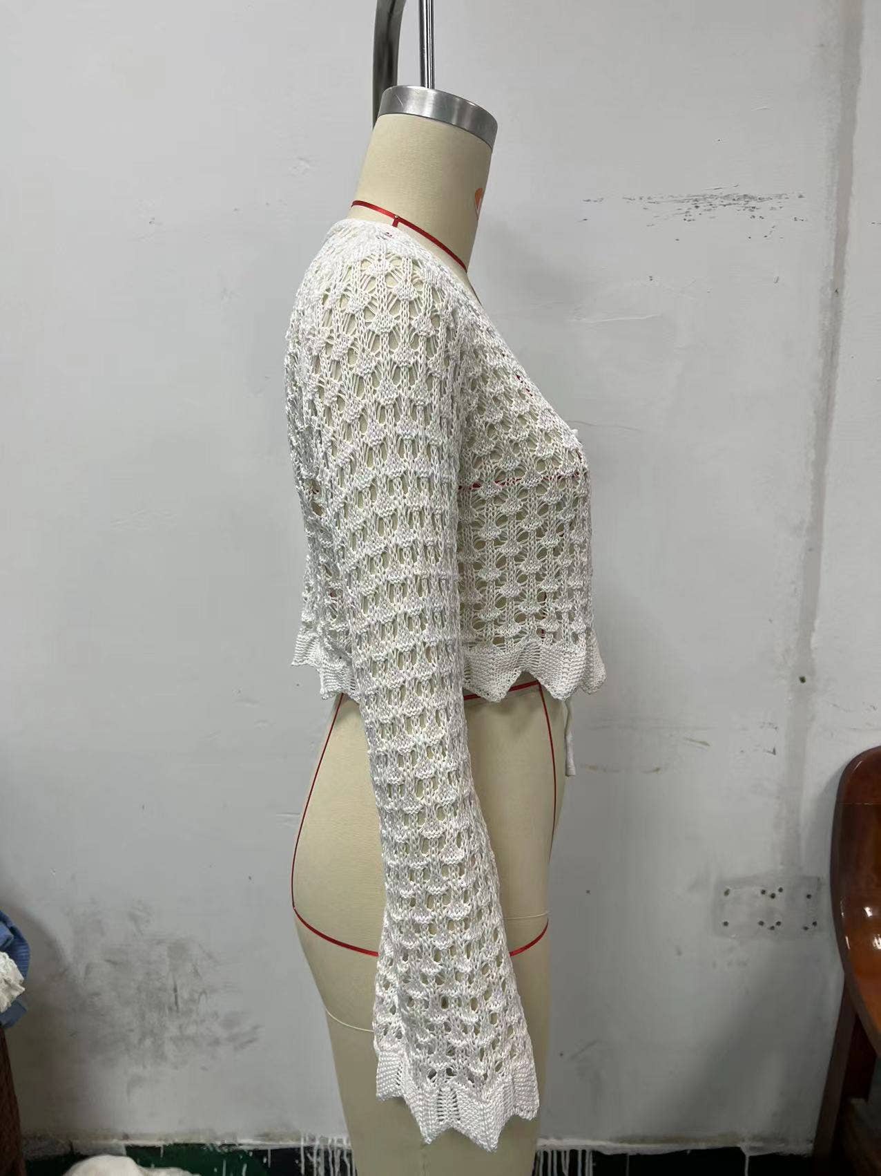 Rosa Clothing - Vente Cardigan – femme - Cardigan à manches évasées à lacets avec découpe solaire1