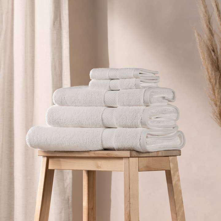 Loft Signature Combed Cotton Towels White for wholesale by Riva Home