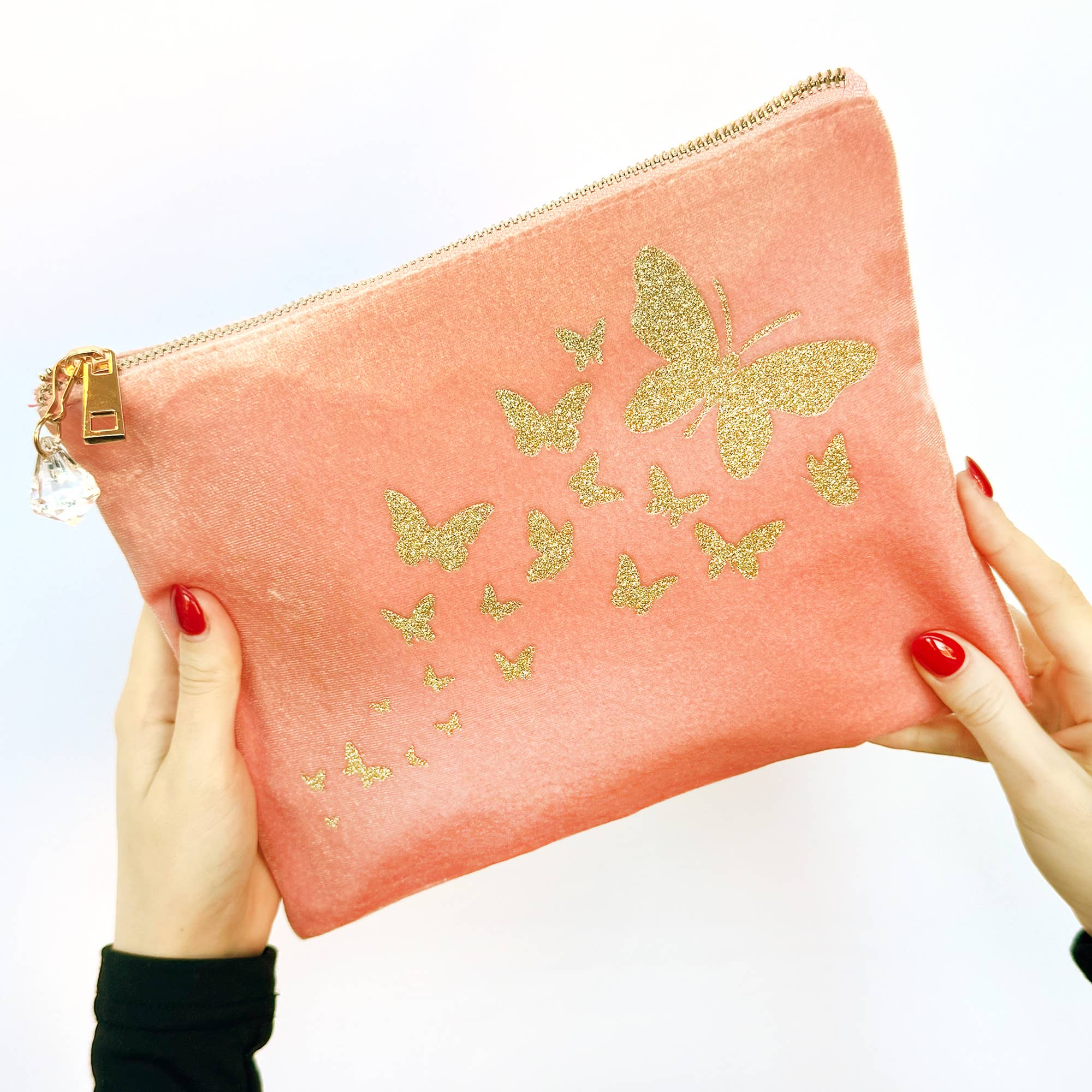 Lovethelinks Ltd – wholesale Make-up/cosmetic bag – Trailing Butterflies Velvet Make Up Bag1