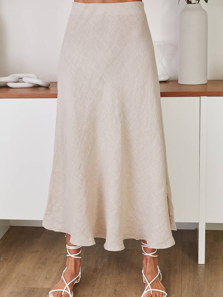 KREUKEL LINNEN MAXIROK (113002-BEIGE) voor wholesale door MILIO MILANO