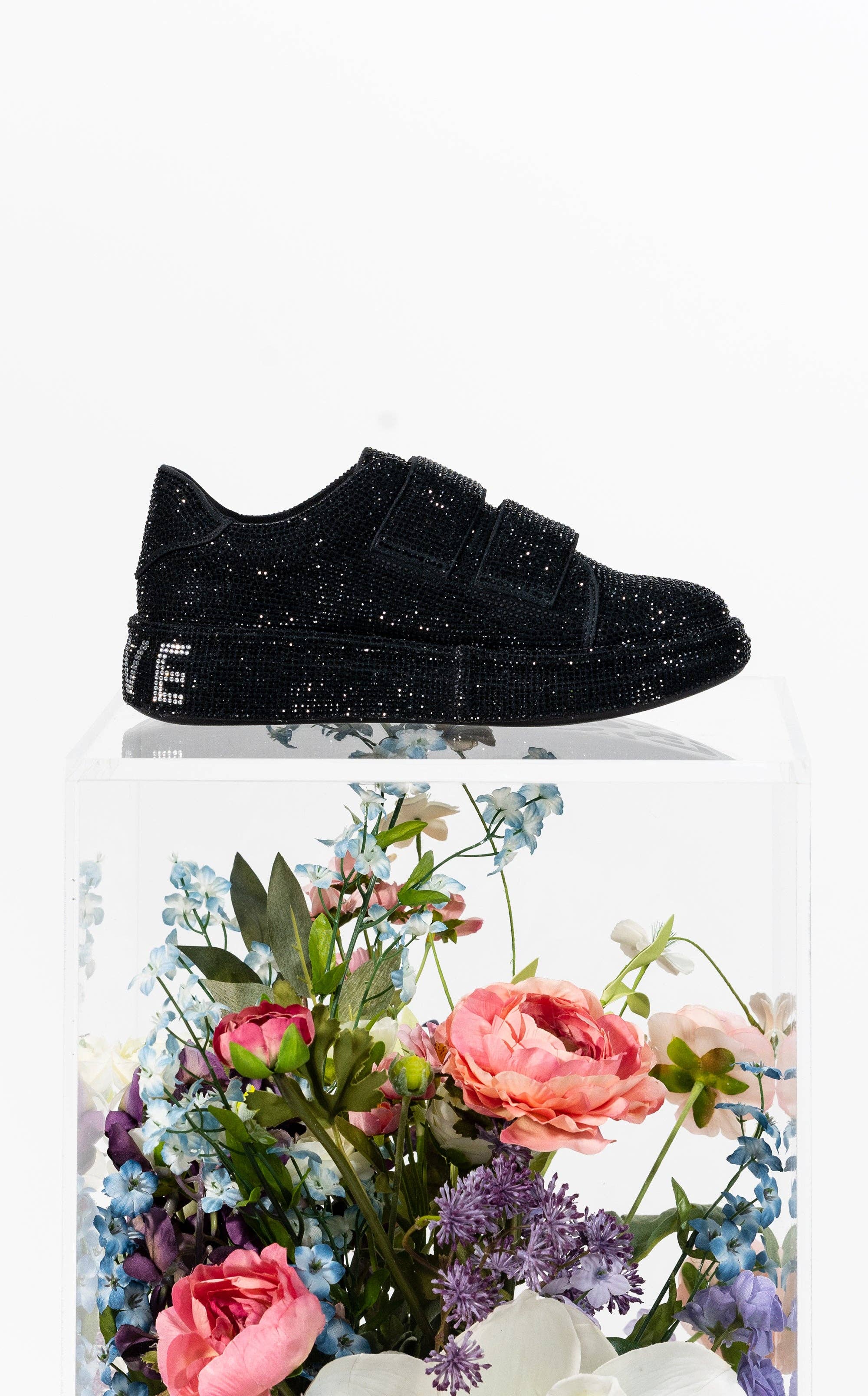 She is Cheval - Wholesale High Heels - Women's - Gunna be a Supermodel4