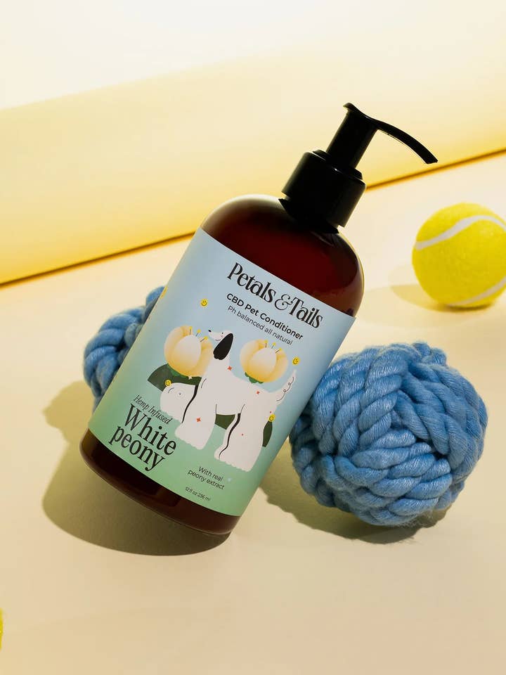 White Peony CBD Dog Conditioner - 12 fl oz for wholesale by Petals and Tails CBD