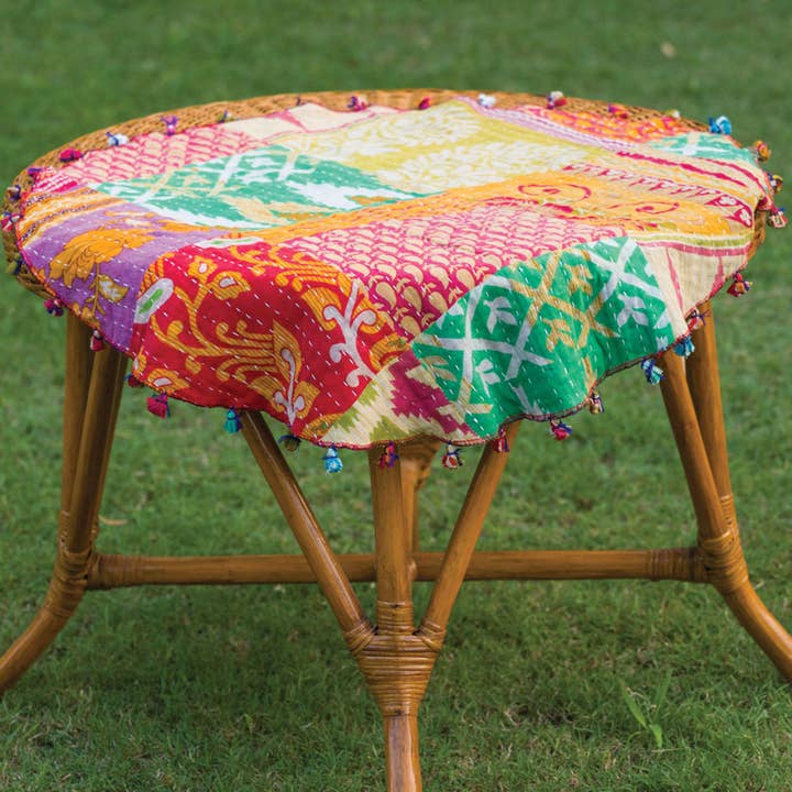 Sevya Handmade - Wholesale Tablecloth - Round Kantha Table Cover 25"5