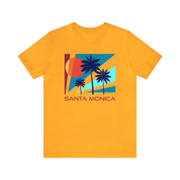 Hey Mountains - Wholesale Screen Printed T-Shirt - Unisex - Santa Monica, California T-Shirt - Unisex Santa Monica Shirt