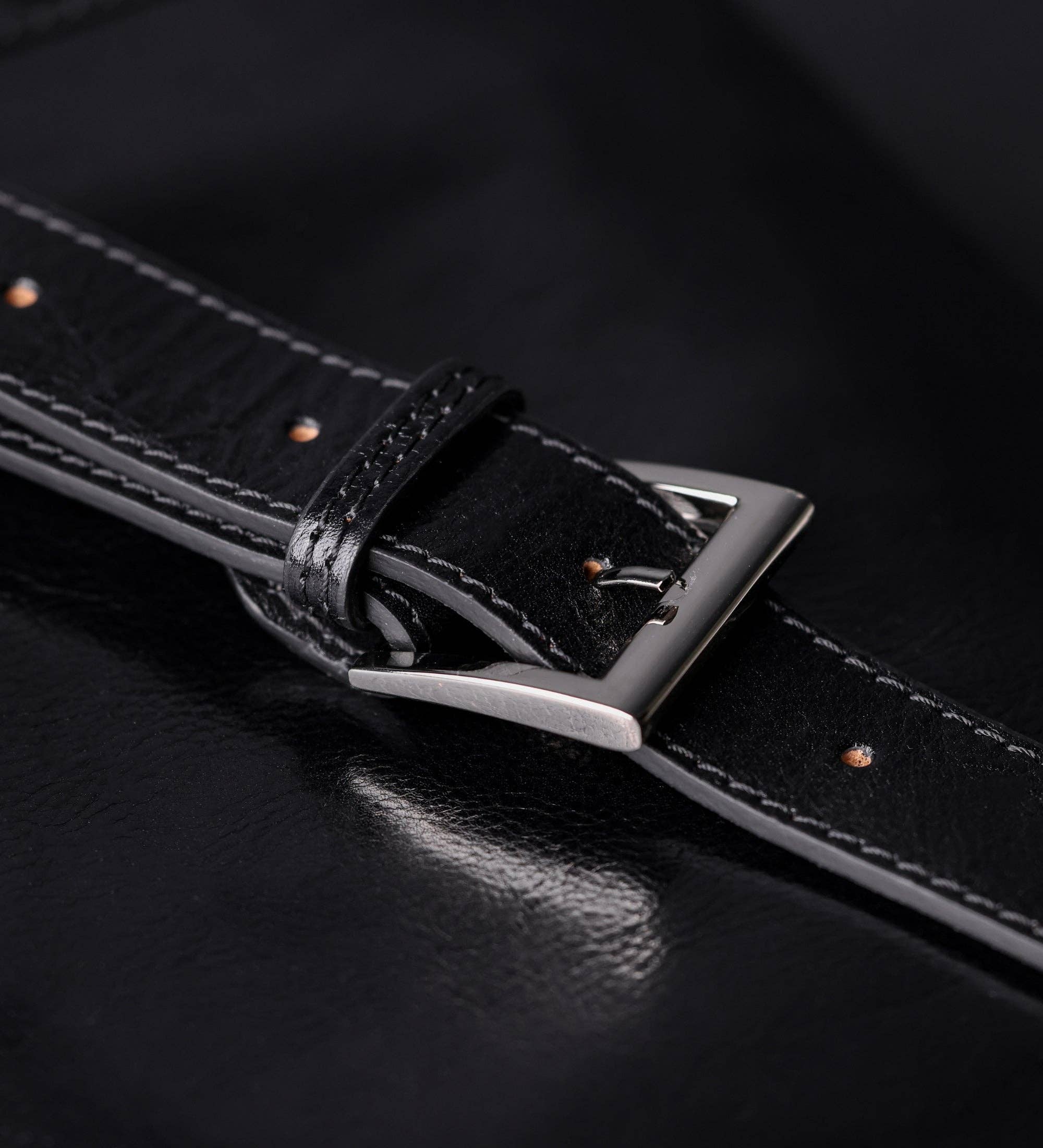 Time Resistance - Wholesale Messenger Bag - Women's - Leather Messenger Bag – The Stranger22