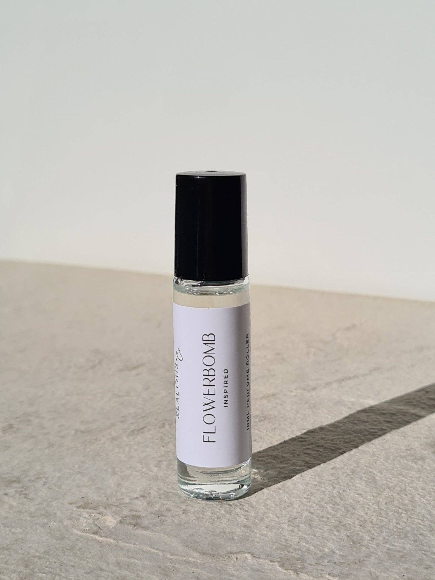 Zealous & Co - Vente Parfums à bille - Rouleau à huile Flowerbomb Inspired 10 ml0