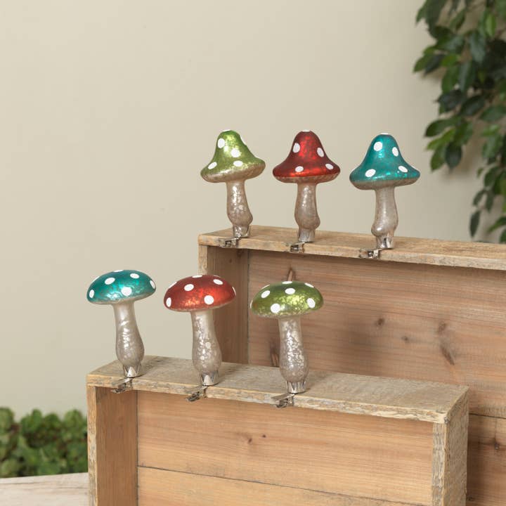 The Gerson Companies - Wholesale Decorative Tabletop Object - S/6 3.9"H Handblown Mercury Glass Mushroom Ornaments w/ Clip
