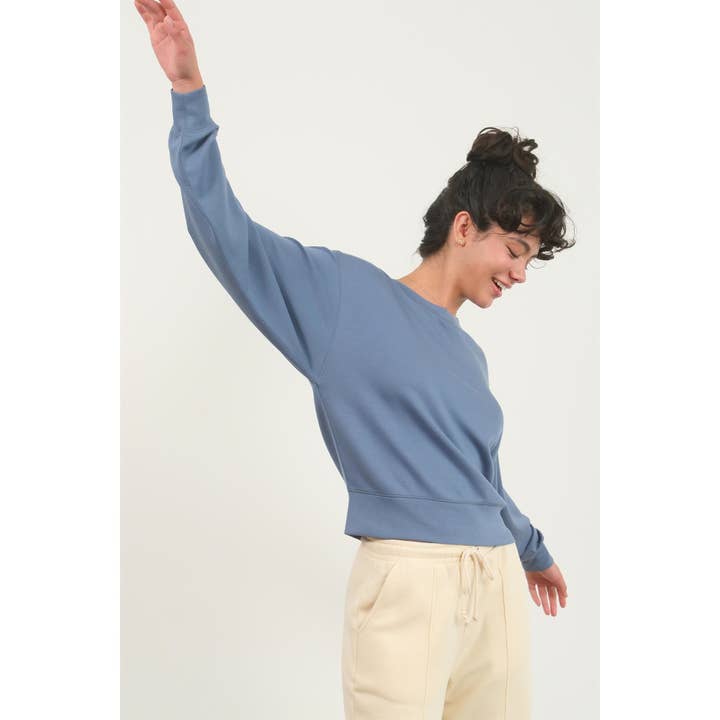 HYFVE - Wholesale Sweatshirt - Women's - DZ24F054-CLASSIC CREW NECK SWEATSHIRT