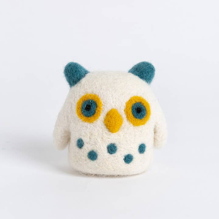 Wool Couture Company - Wholesale DIY craft kit - My Pocket Owl Needle Easy Felting Kit2
