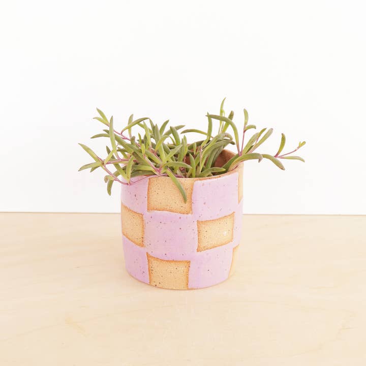 Jardinière en damier en céramique faite main pour la vente par Nightshift Ceramics