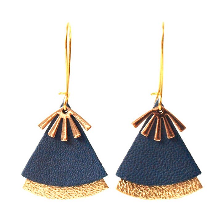 Boucles d'oreilles en cuir STELLA für den Großhandel von "By Nat M."